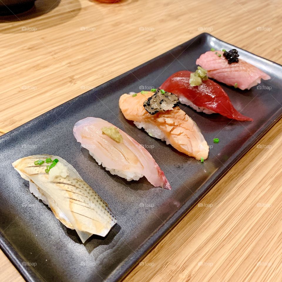 Omakase sushi