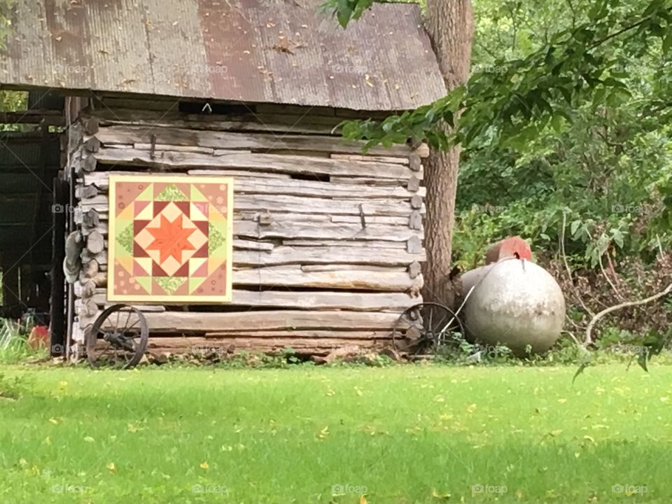 Quilt Decorated Barn