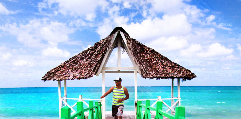 going to sea. cayo coco cuba