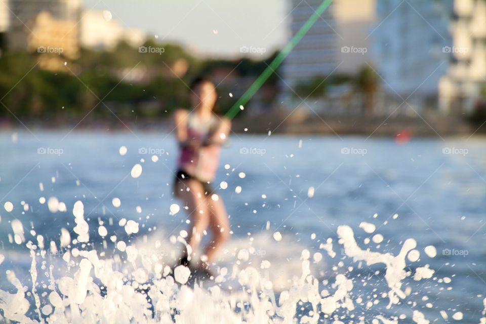 Wake surf