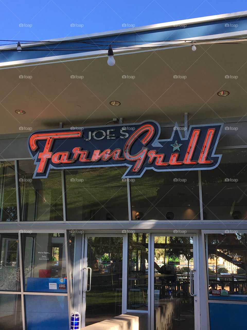 Joe's Farm Grill 