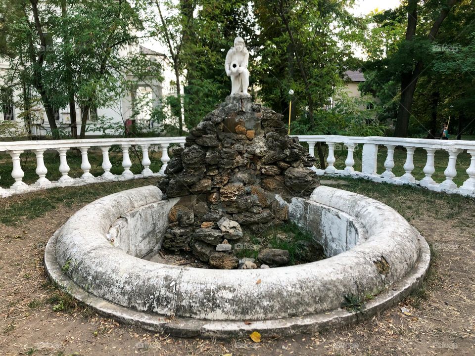 Circle fountain