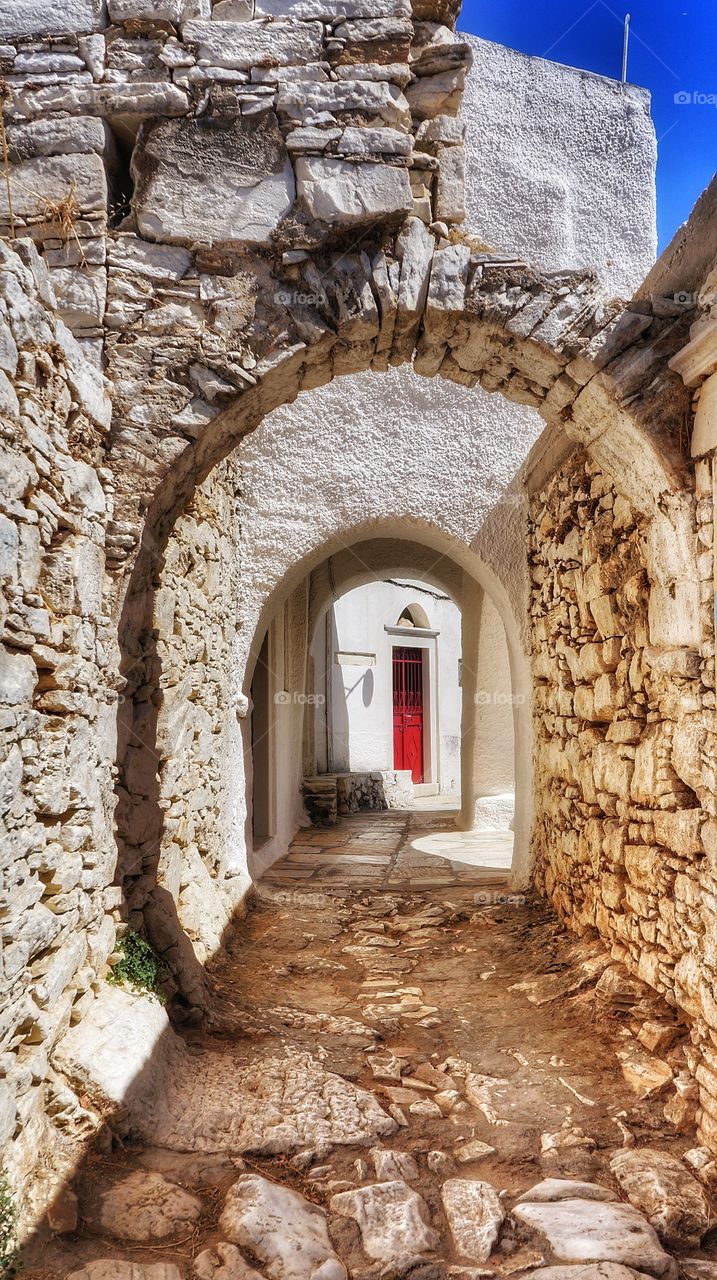 Alley way with arch gate