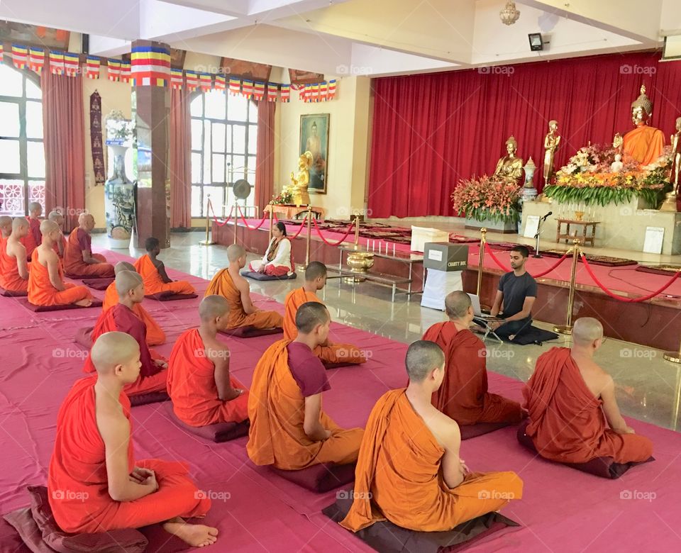 Monks learning meditation 