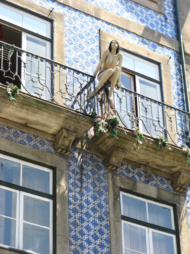 woman balcony portugal sex by aga