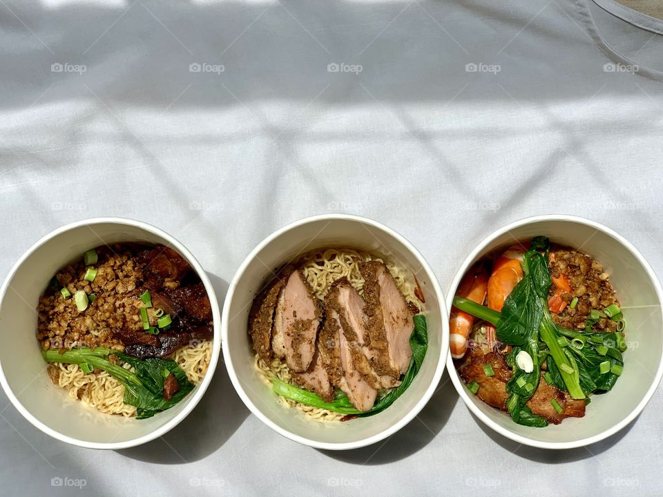 Sarawak kolo mee bowls