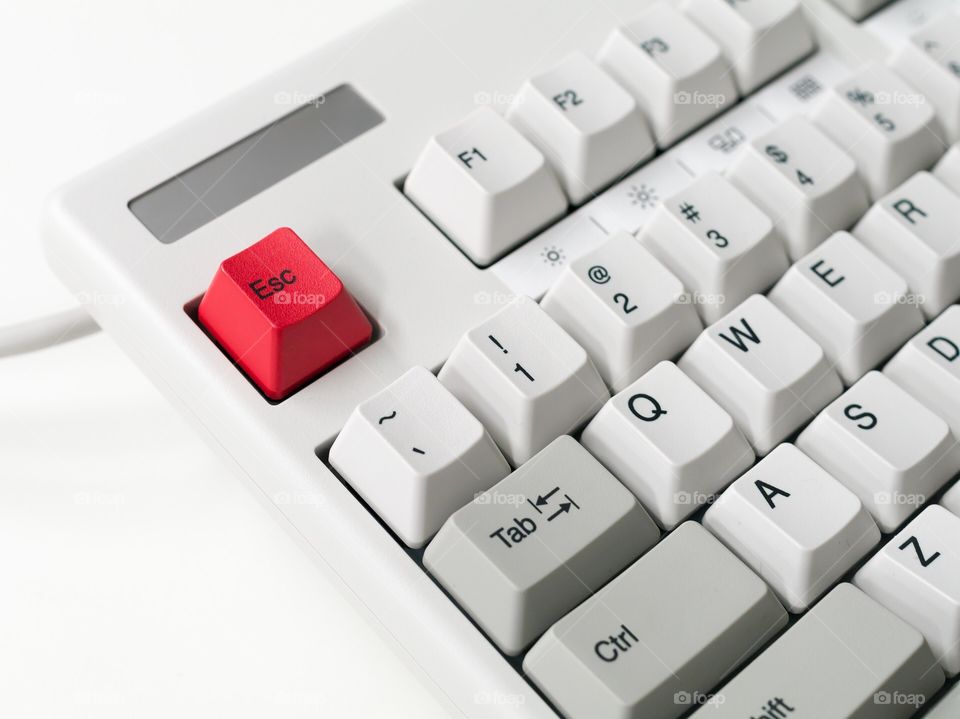 Keyboard Botton esc