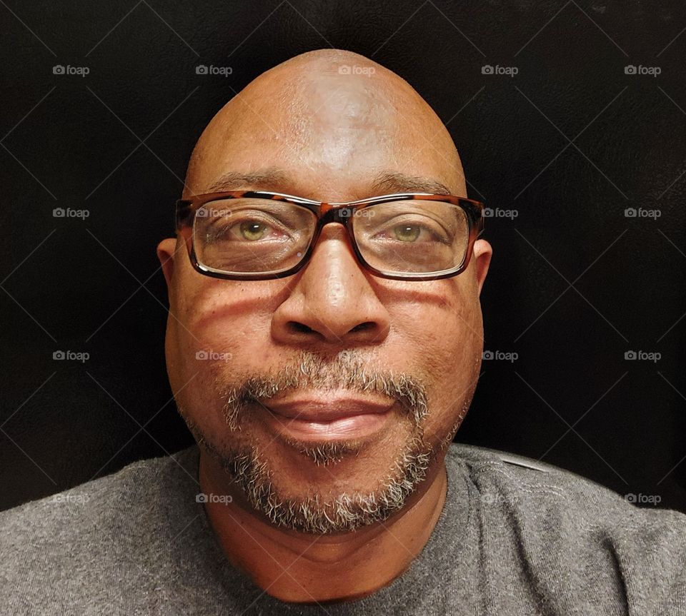 self portrait of a man in glasses in Auburn California