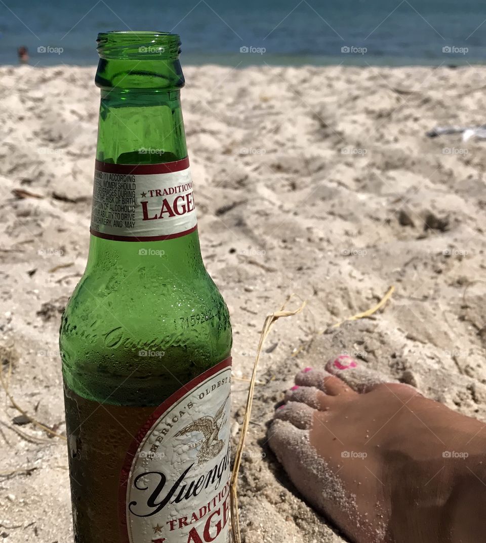 A nice cold Yuengling in the Florida Keys with my girl. 