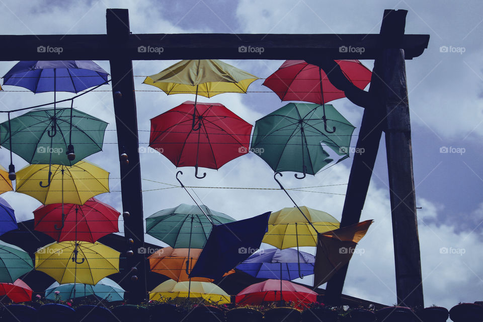 hidup itu penuh warna