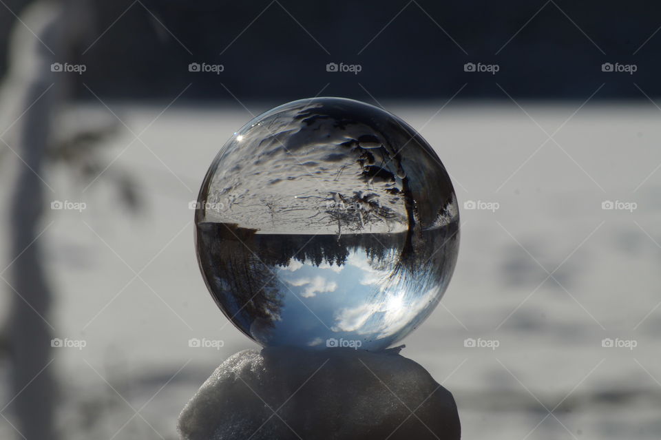 Lensball