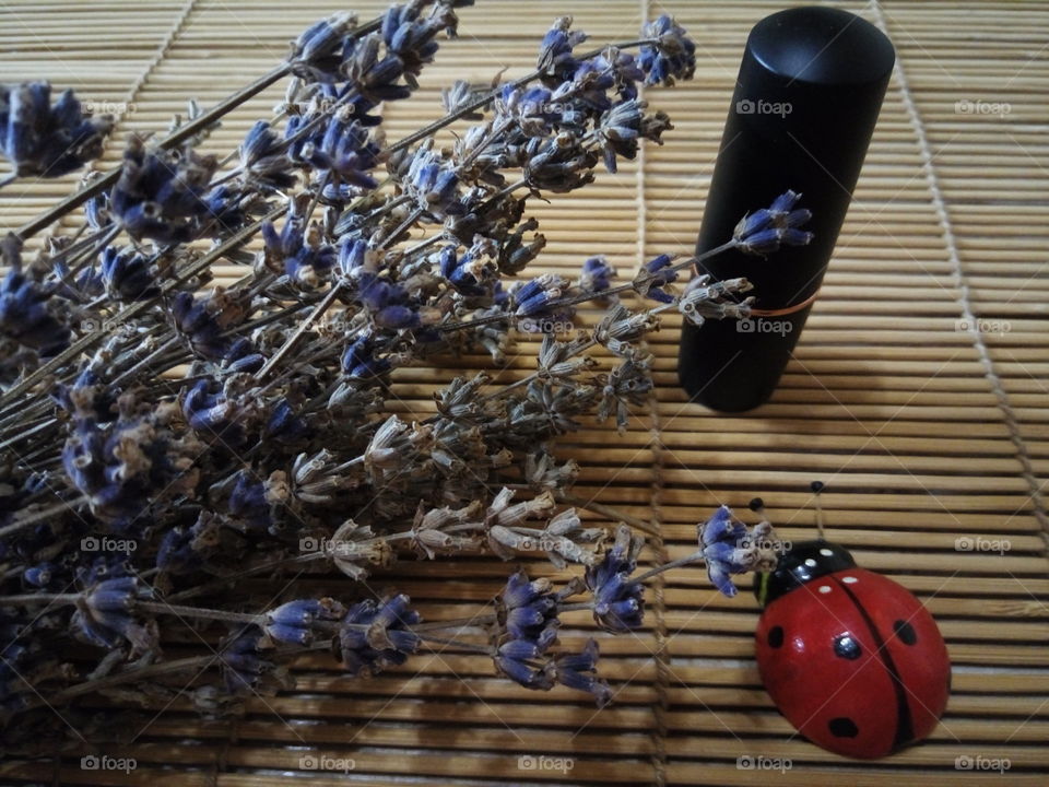 лаванда.бамбук.косметика.декор.сухоцветы.