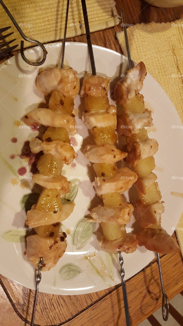 chicken pineapple skewers