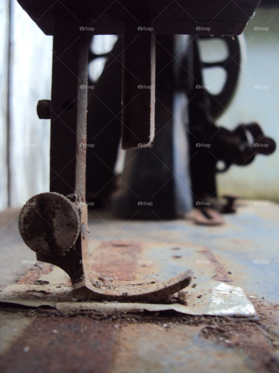 sewing machine