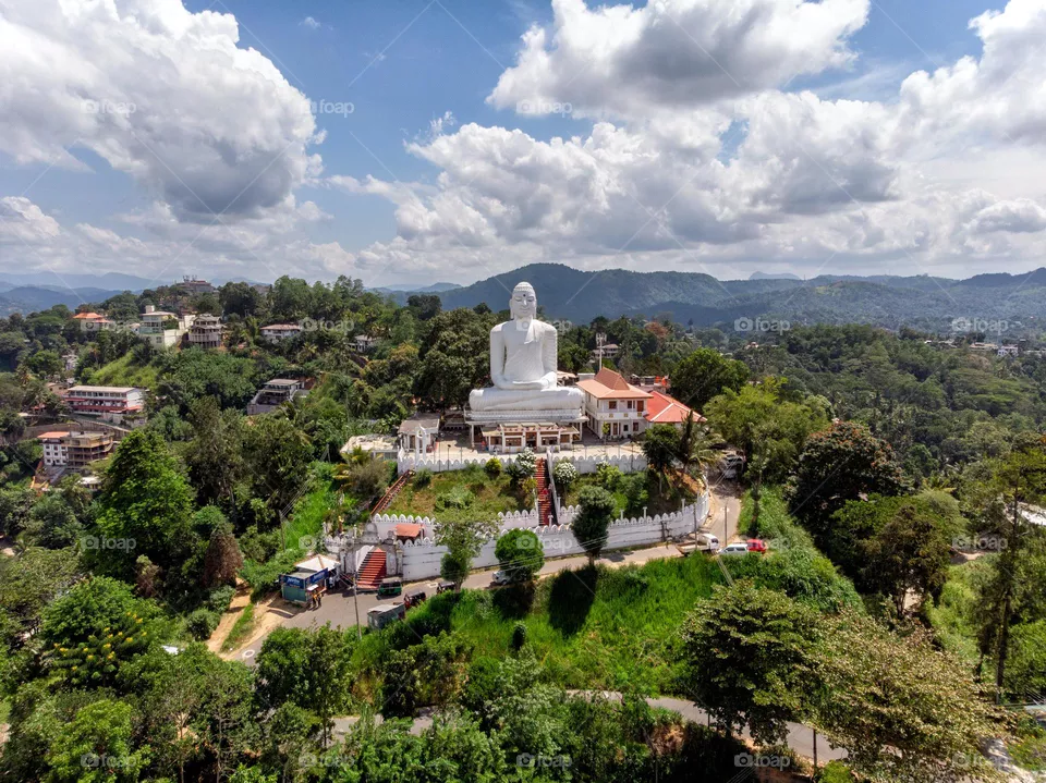 Bahirawa kanda - Buddhist temple in srilanka (Kandy)