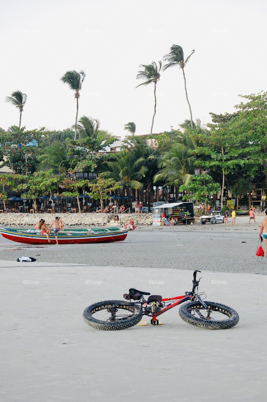 Bycicle in the beach 
