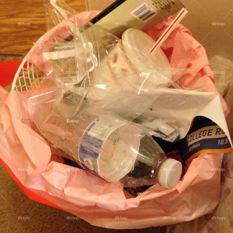 Trash


Published by:
HappyBrownMonkey 