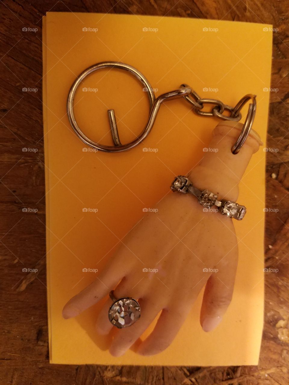 hand diamond keyring