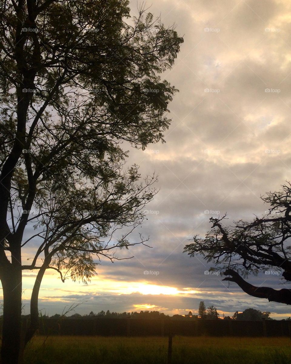 🌄🇺🇸 An extremely beautiful dawn in Jundiaí, interior of Brazil. Cheer the nature! / 🇧🇷 Um amanhecer extremamente bonito em Jundiaí, interior do Brasil. Viva a natureza! 