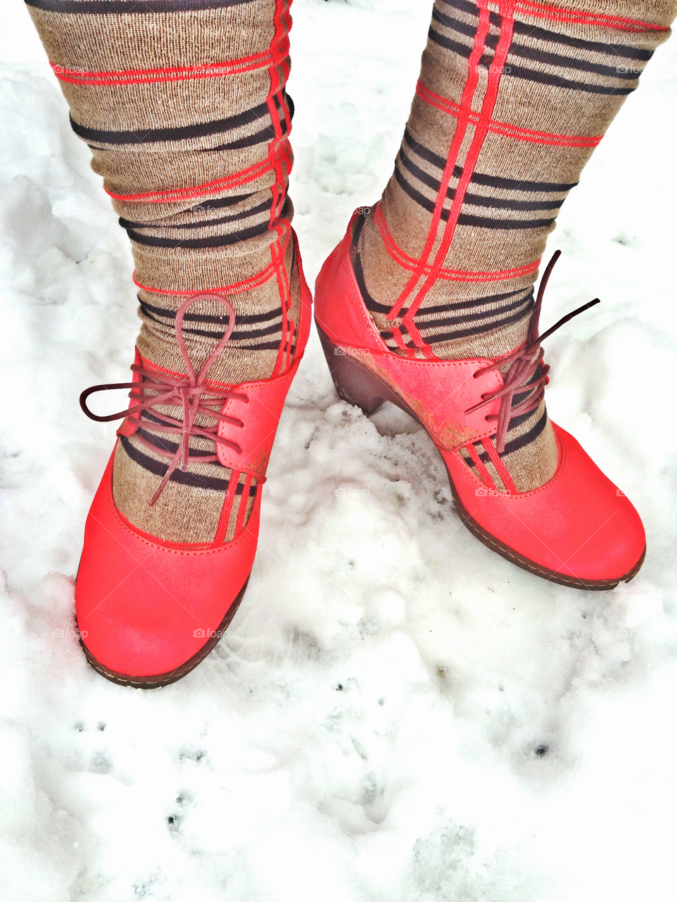  red maryjanes shoes