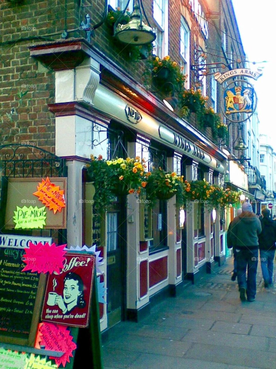 Evening in a pub