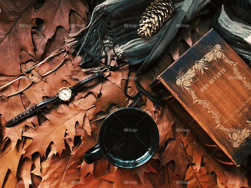 Desktop working space autumn leaves 