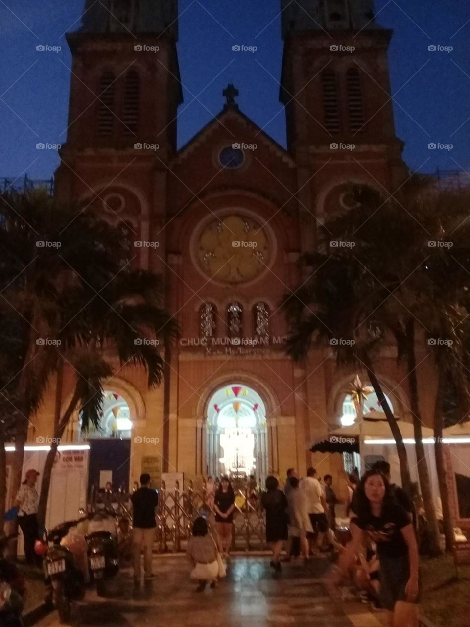 Nhà Thờ Đức Bà Thành Phố Hồ Chí Minh.