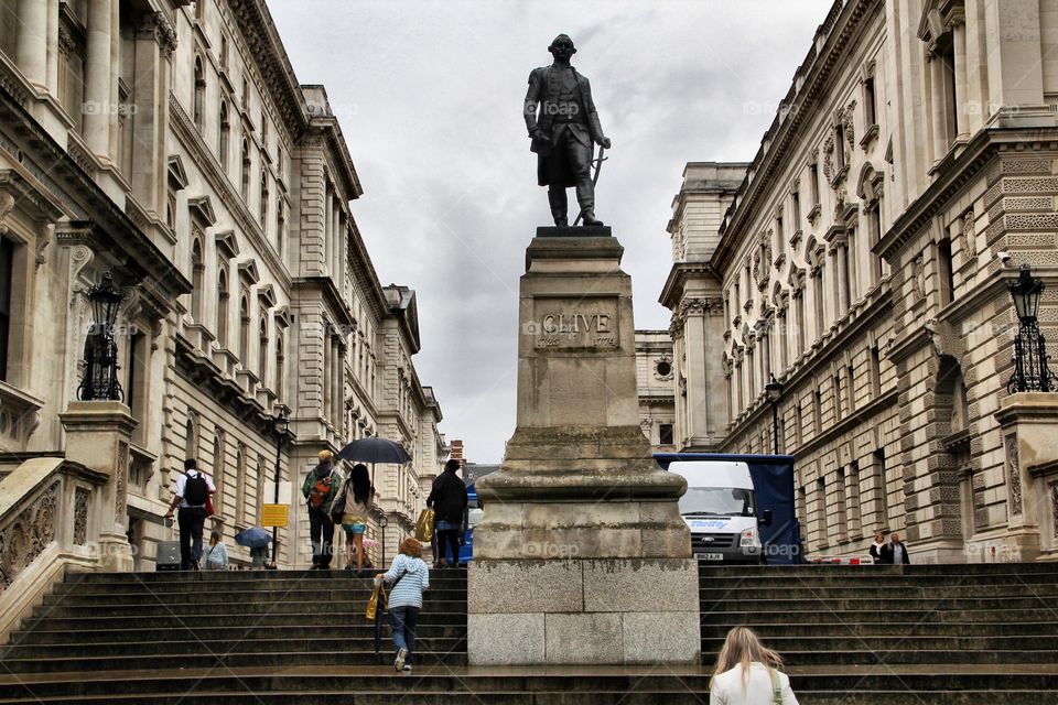 London statue 
