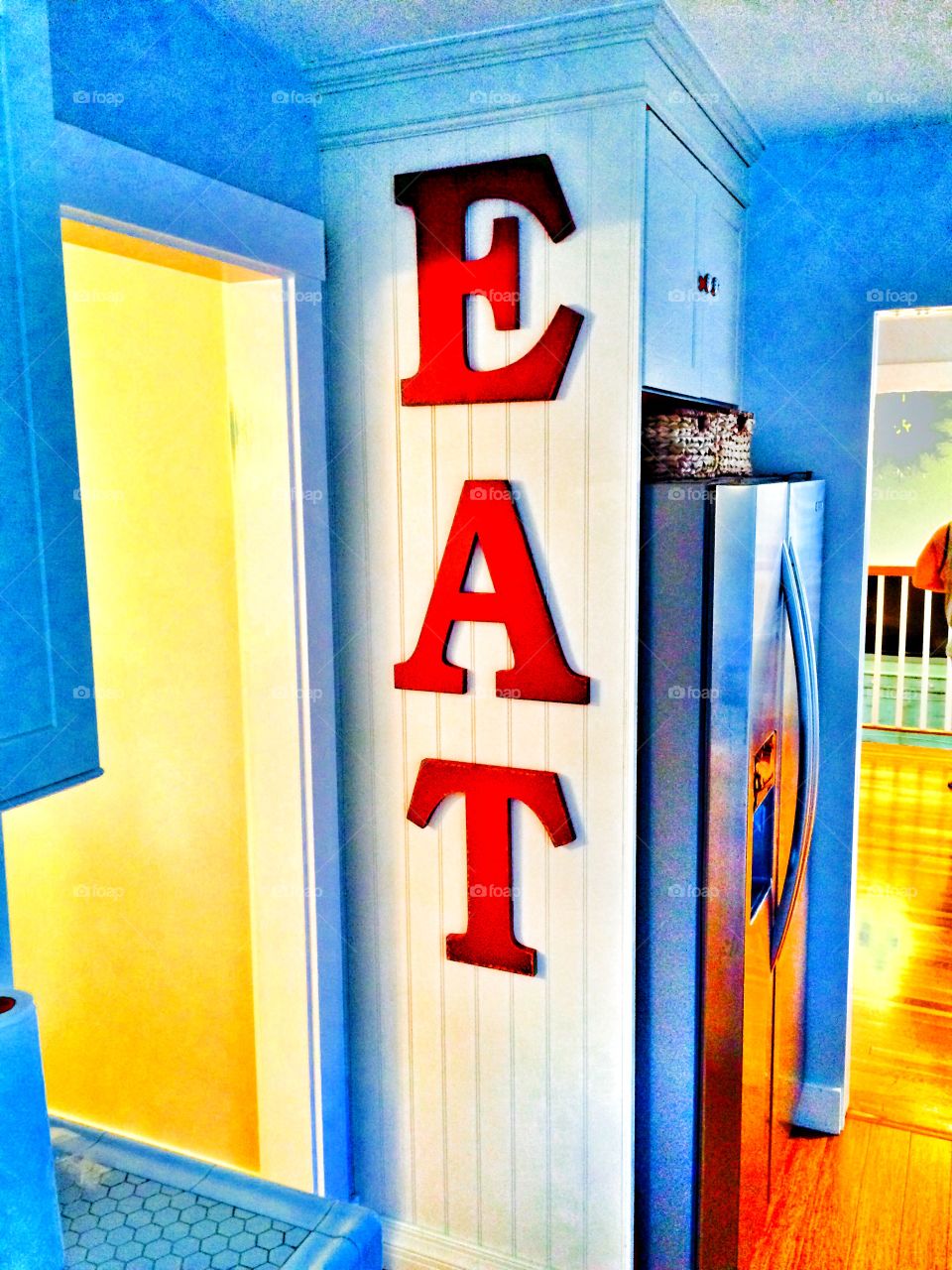 Eat sign 