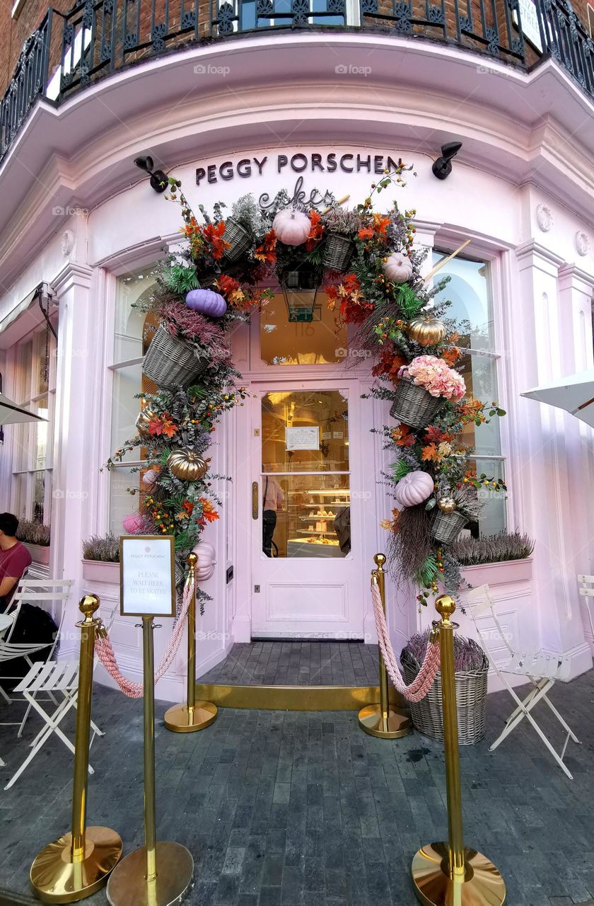 Peggy Porshen cafeteria. Pink color. Barbie style. Street photo. London, UK.