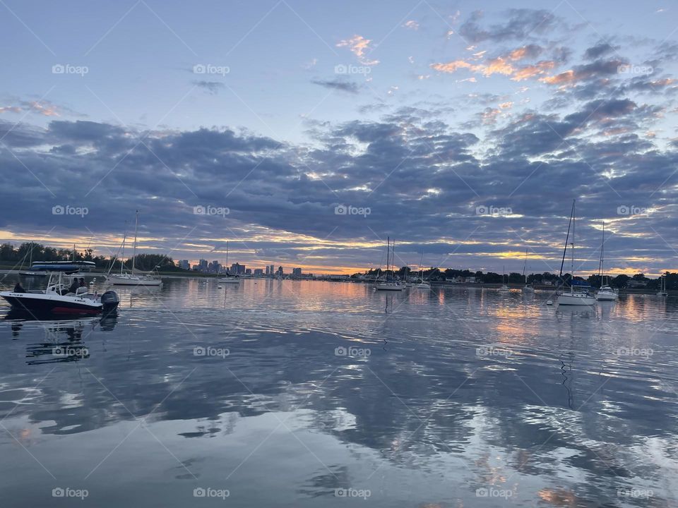 Sunset over the water 