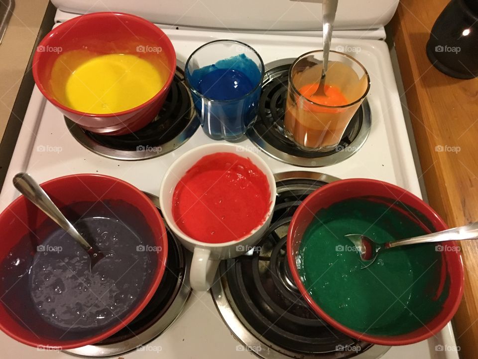 Cake dye fun 