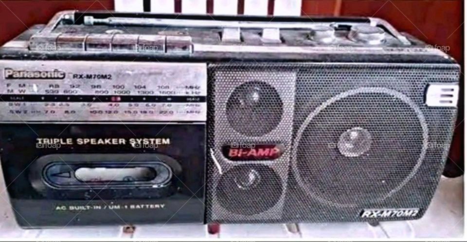 A beautiful and old tape recorder.