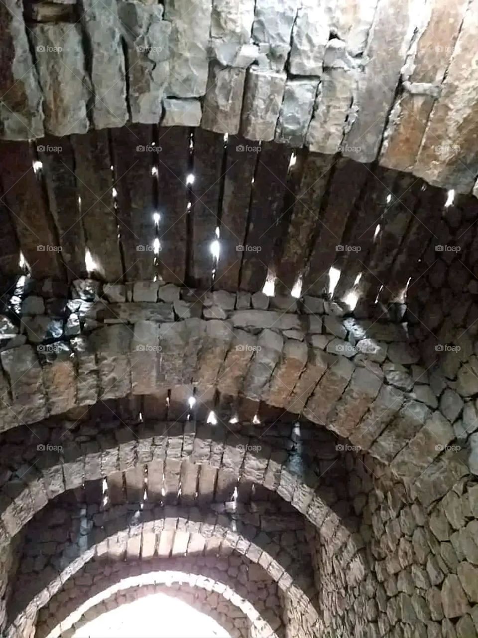 A stunning view of green mountains covered in fog in Yemen