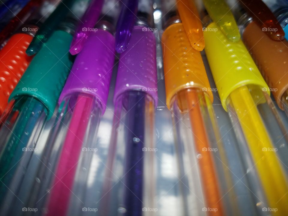 glitter pens