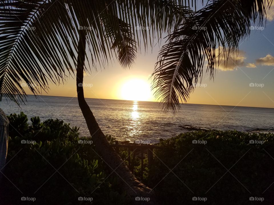 Sunset in paradise, near Ko'Olina Hawaii