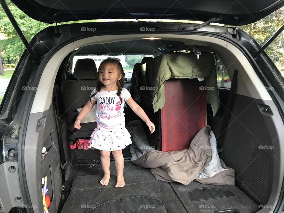 Toddler in minivan