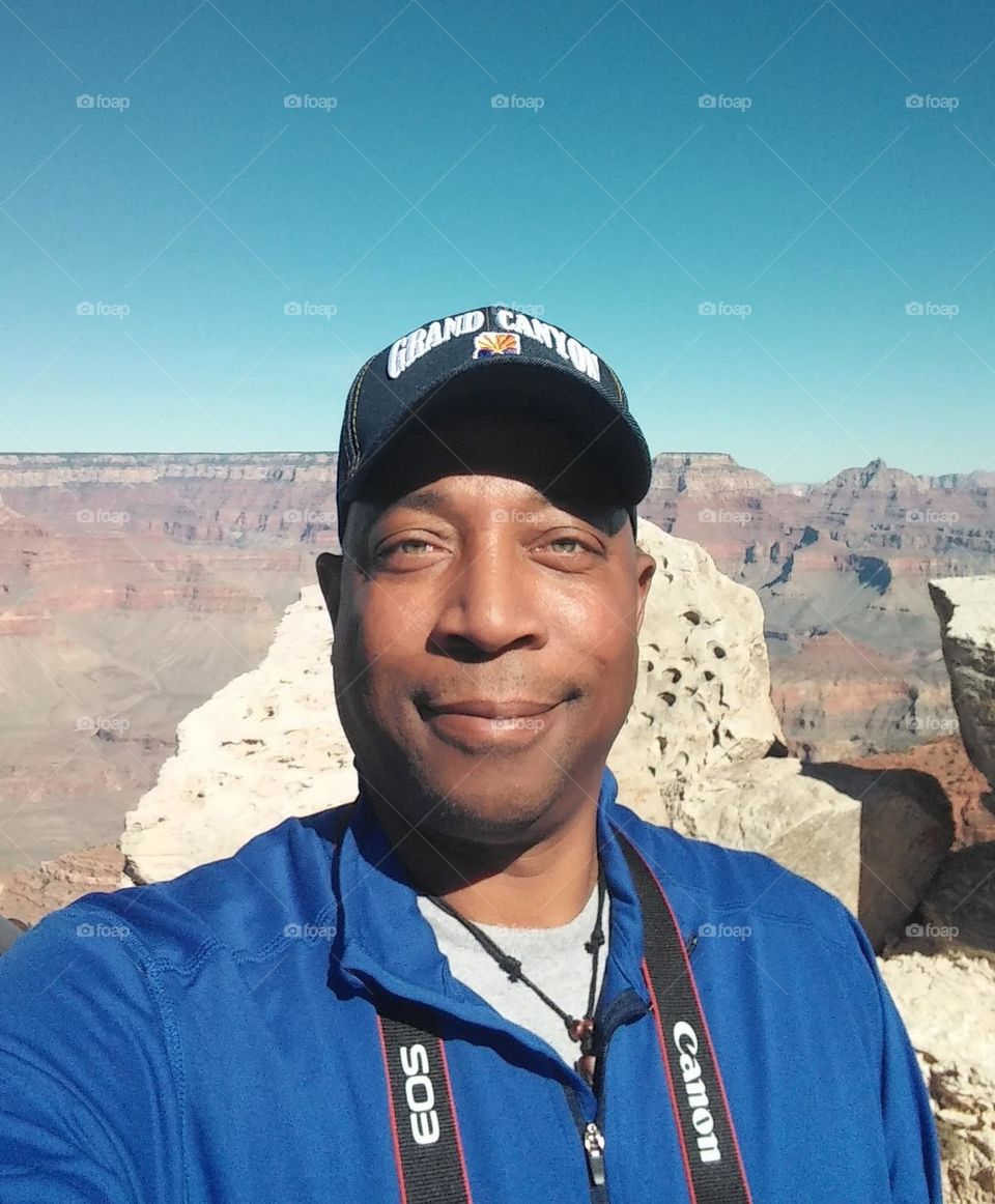 Self portrait of a photographer at the Grand Canyon South room