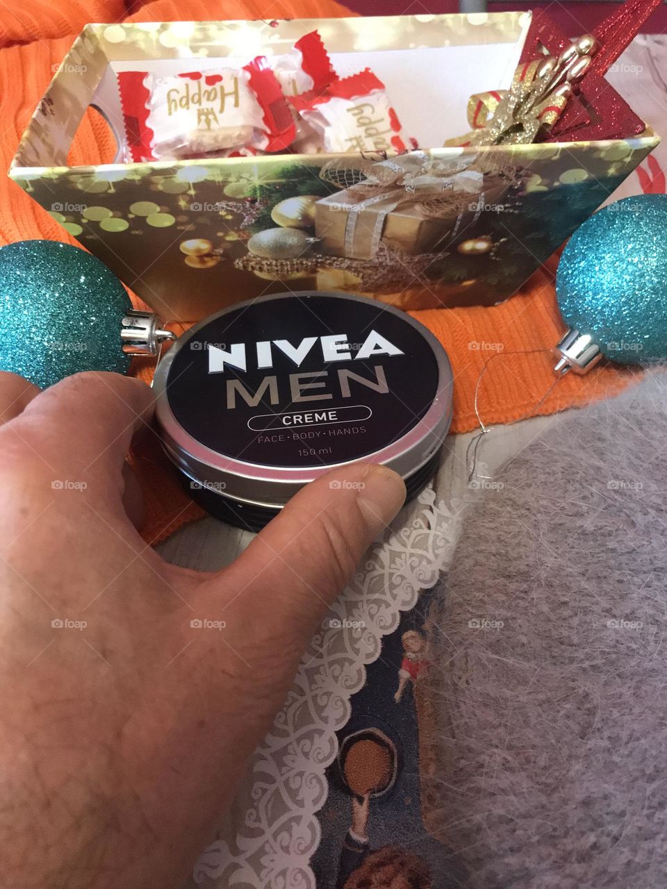 Nivea produces Christmas gifts