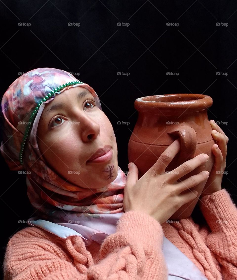 beautiful amazigh woman with tattoos, face tattoos, berber tattoos