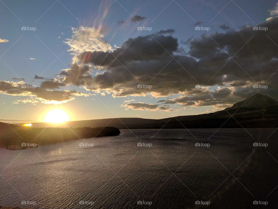 Beautiful Sunrise over the Lake, Glacier National Park, Montana
