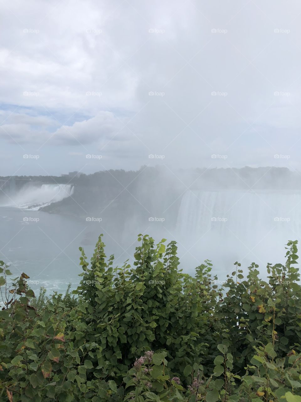 A view of the American side of the Niagra Falls!
