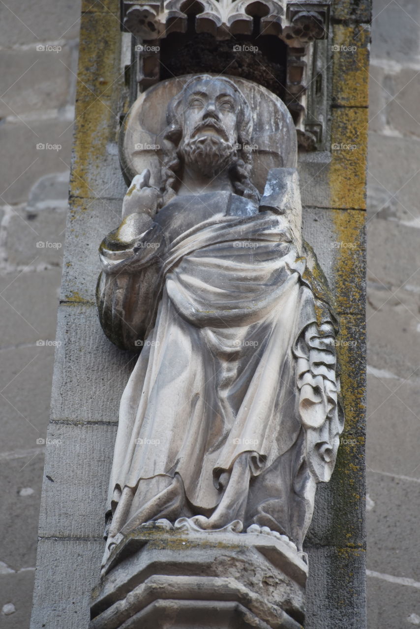 Black Church, Biserica Neagra, gothic saint statue detail