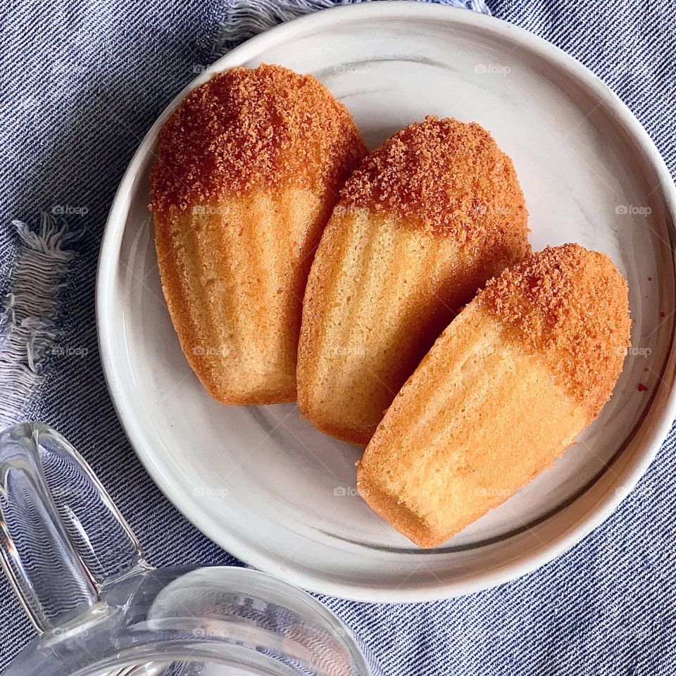 Biscoff butter madeleines for afternoon snacks 