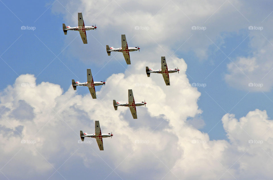 The acrobatic group Wings of storm