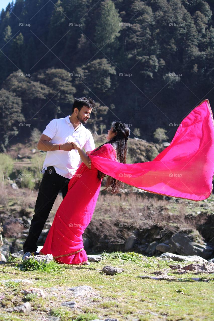 Typical Indian movie pose :)