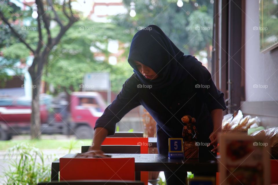 female server of a restaurant