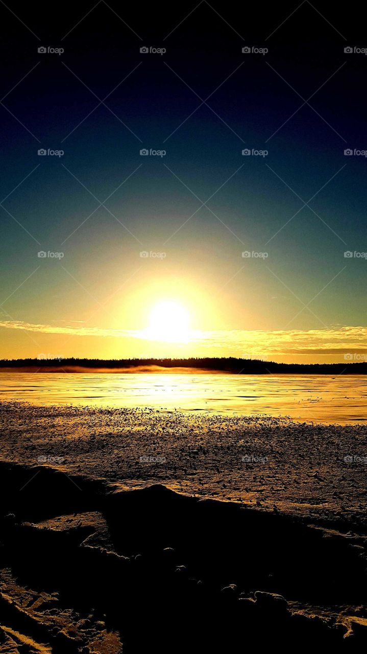 sunshine over the ice