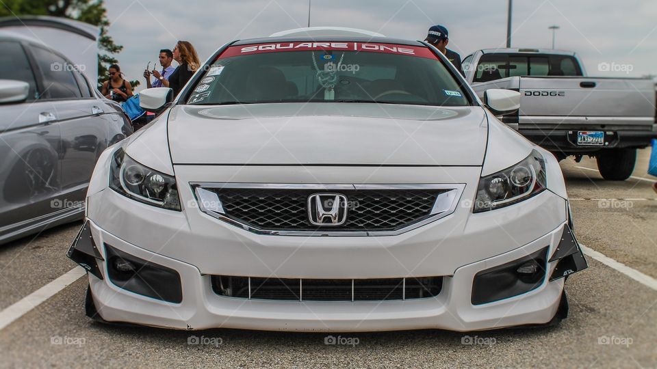 Front End Of A Bagged Honda Accord Coupe