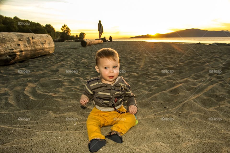 Beach baby bum 